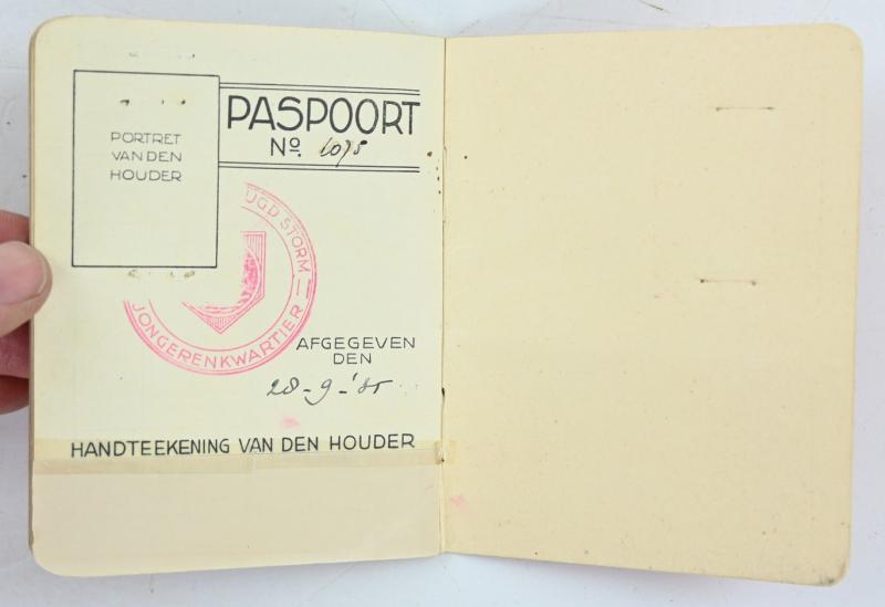 Dutch NJS 'Nationale Jeugdstorm' Pocket Booklet
