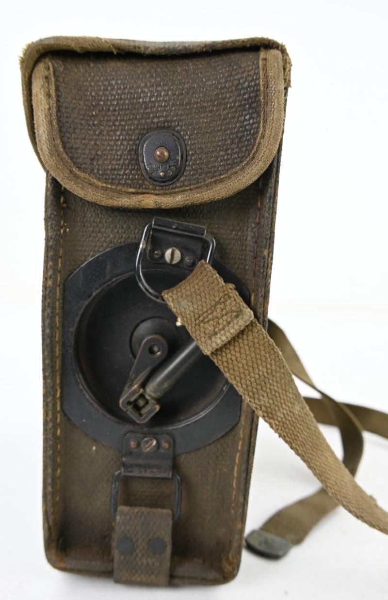 US WW2 Signal Corps telephone EE-8-B in Canvas Carrying Case.