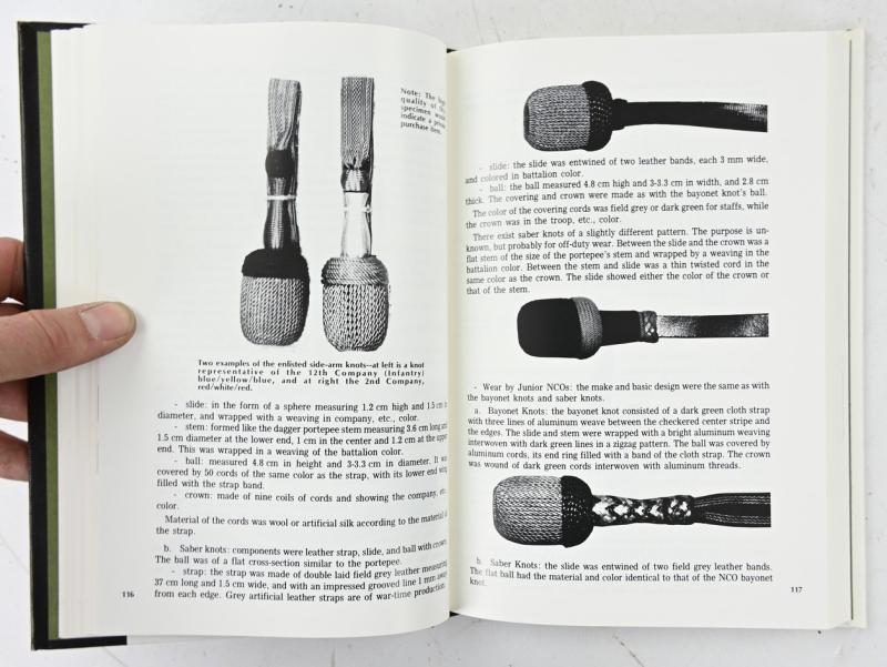 German Collector's Study Book 'Uniforms & traditions of the German Army 1933-1945 Volume 2
