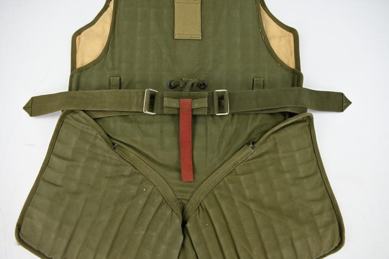 US WW2 M1 Flak Vest with M5 Aprons