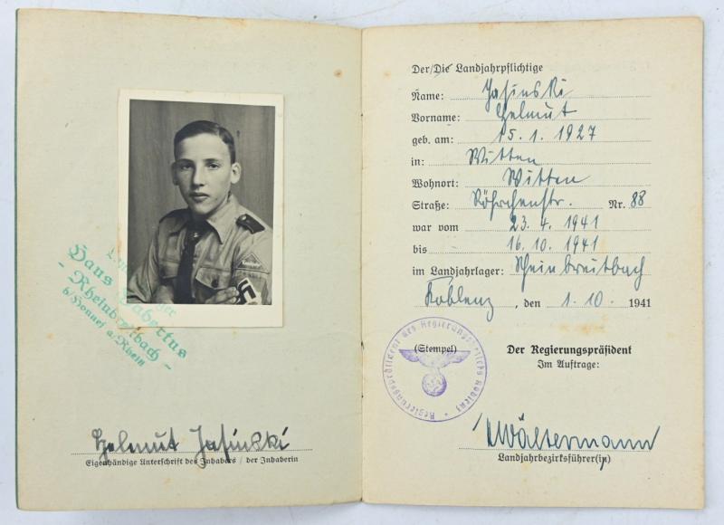 German Hitlerjugend Landjahr ID Booklet & Patch