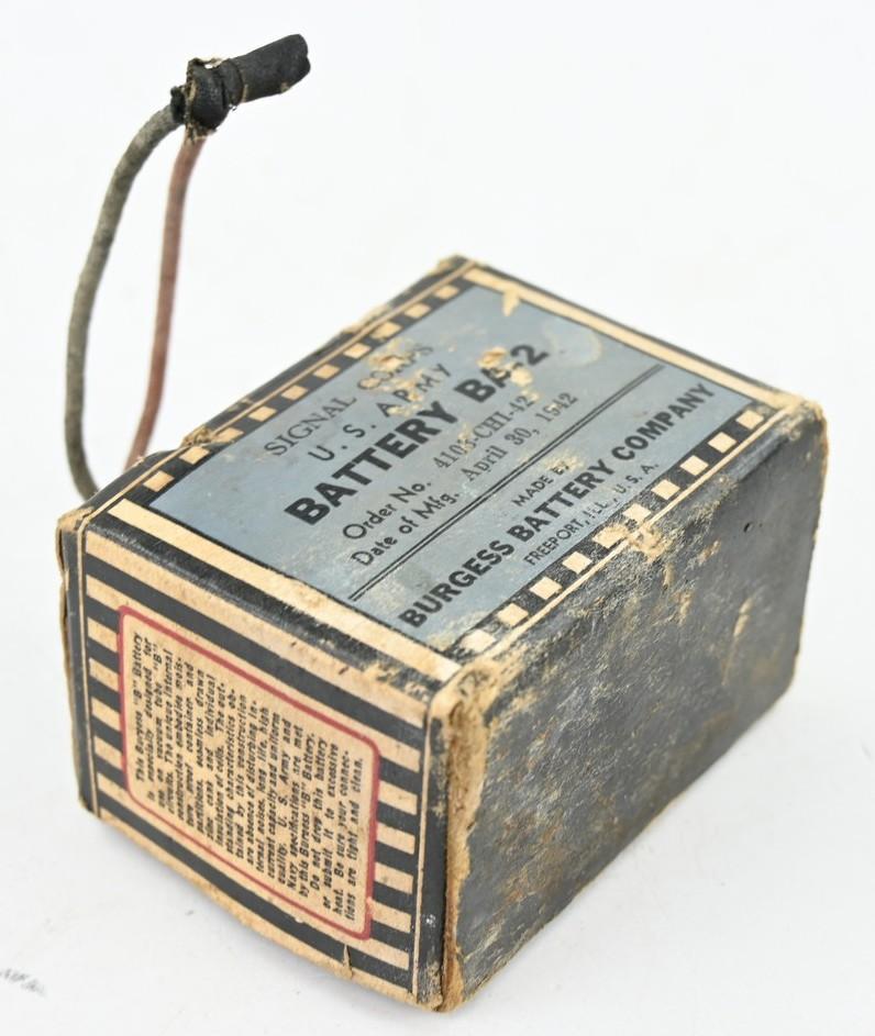 US WW2 Signal Corps Battery B High Voltage