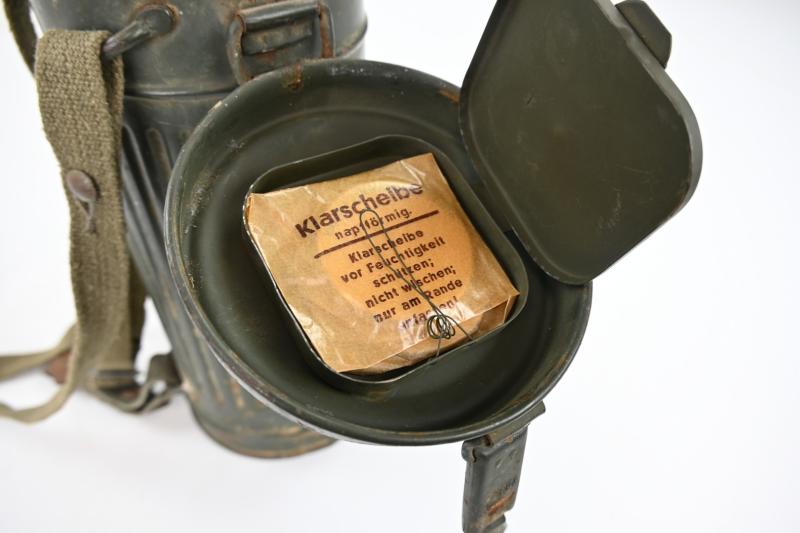German WH Gasmask Set