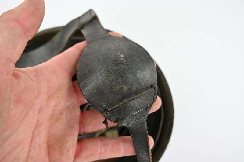 British WW2 Fibre Rim Paratrooper Combat Helmet BMB 1942