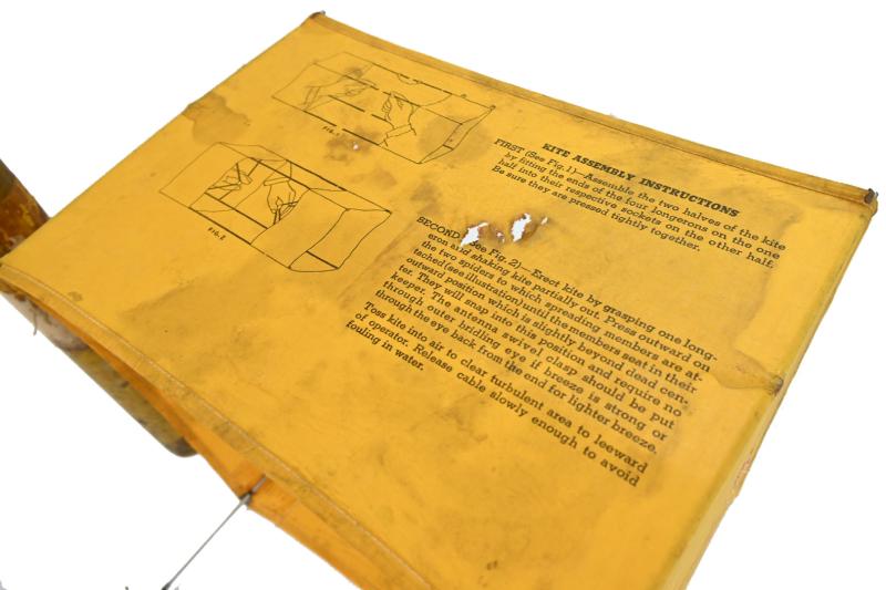 USAAF WW2 Dinghy Radio Kite M-357-A with Tube