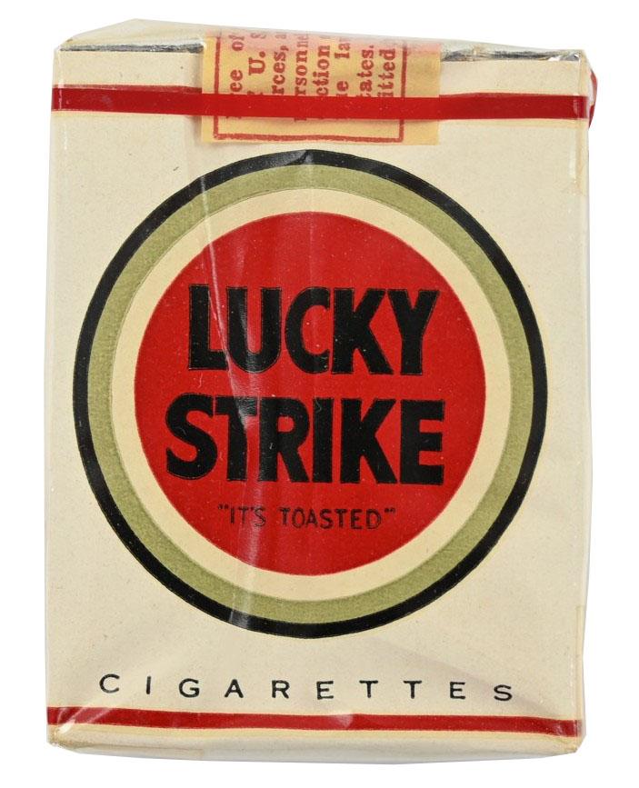 US WW2 Package of Lucky Strike Cigarets