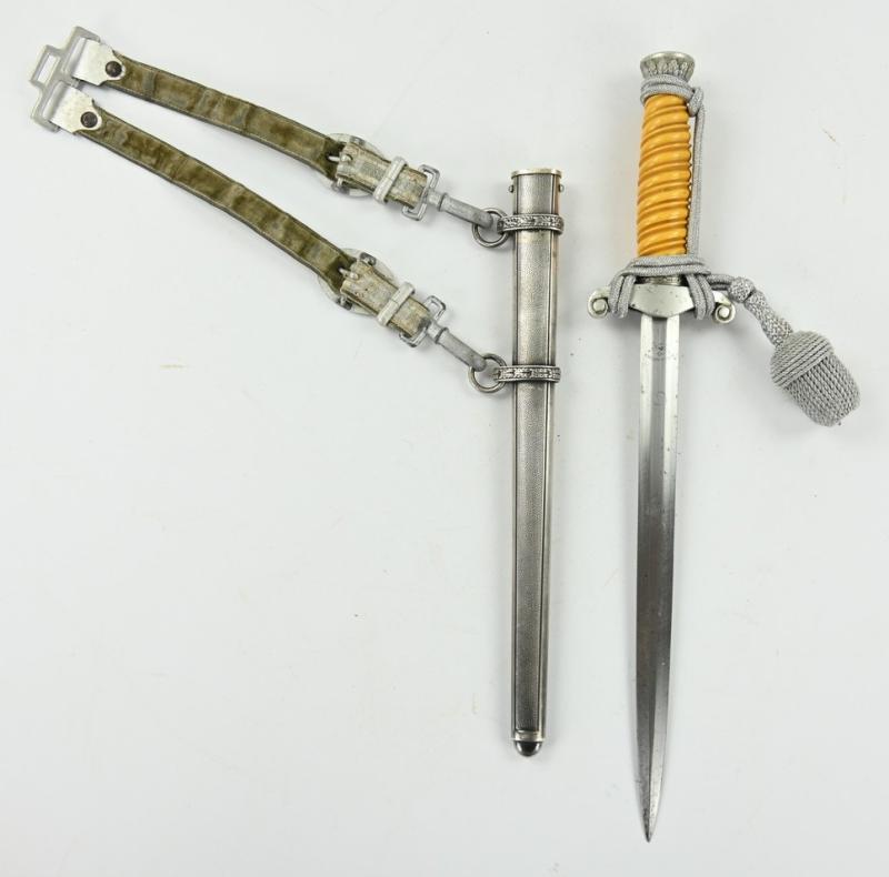 German WH Officer's Dagger with Hanger 'Richard A. Herder'