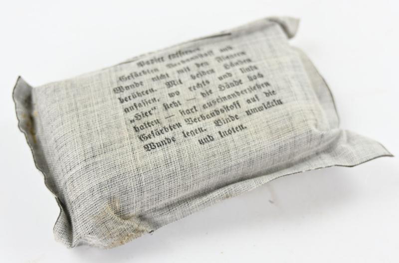 German WW2 First Aid Pack 1940