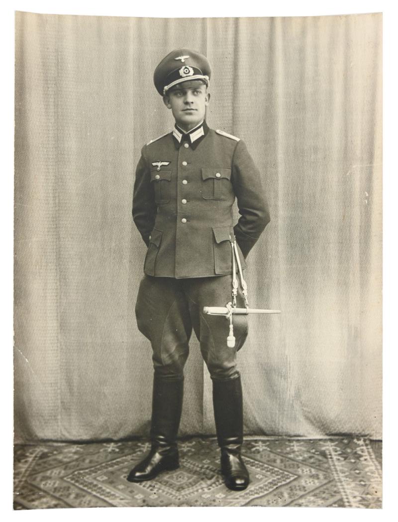 German WH Officer Portrait Picture