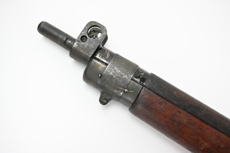Canadian WW2 De-activated Lee Enfield number 4