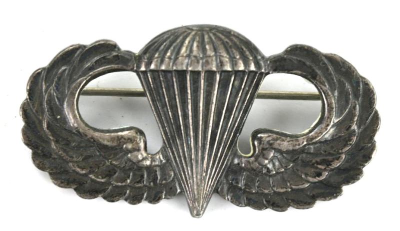 US WW2 Sterling Silver Jumpwing