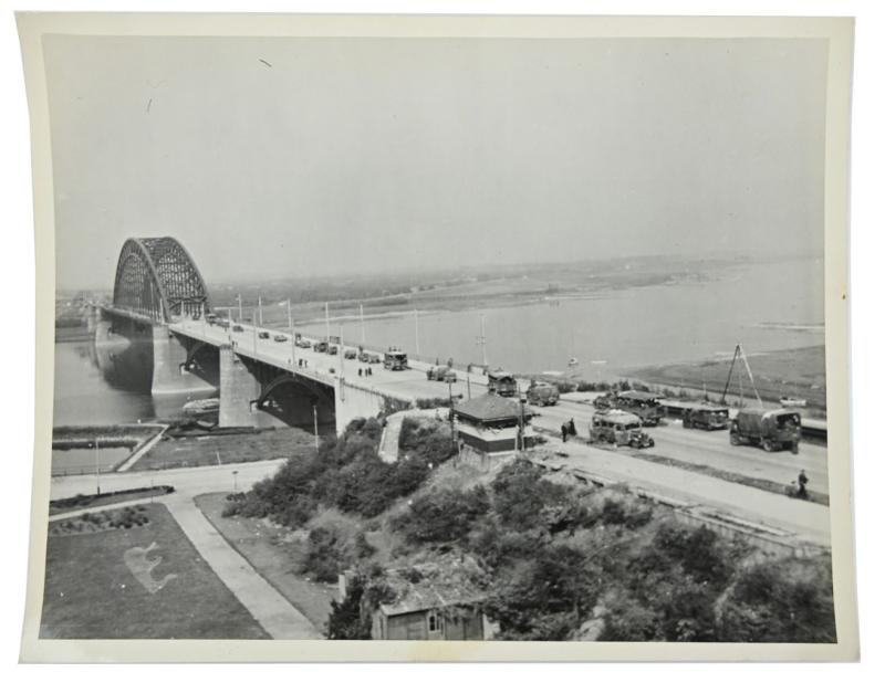 US WW2 Press Photo 'Nijmegen Bridge''