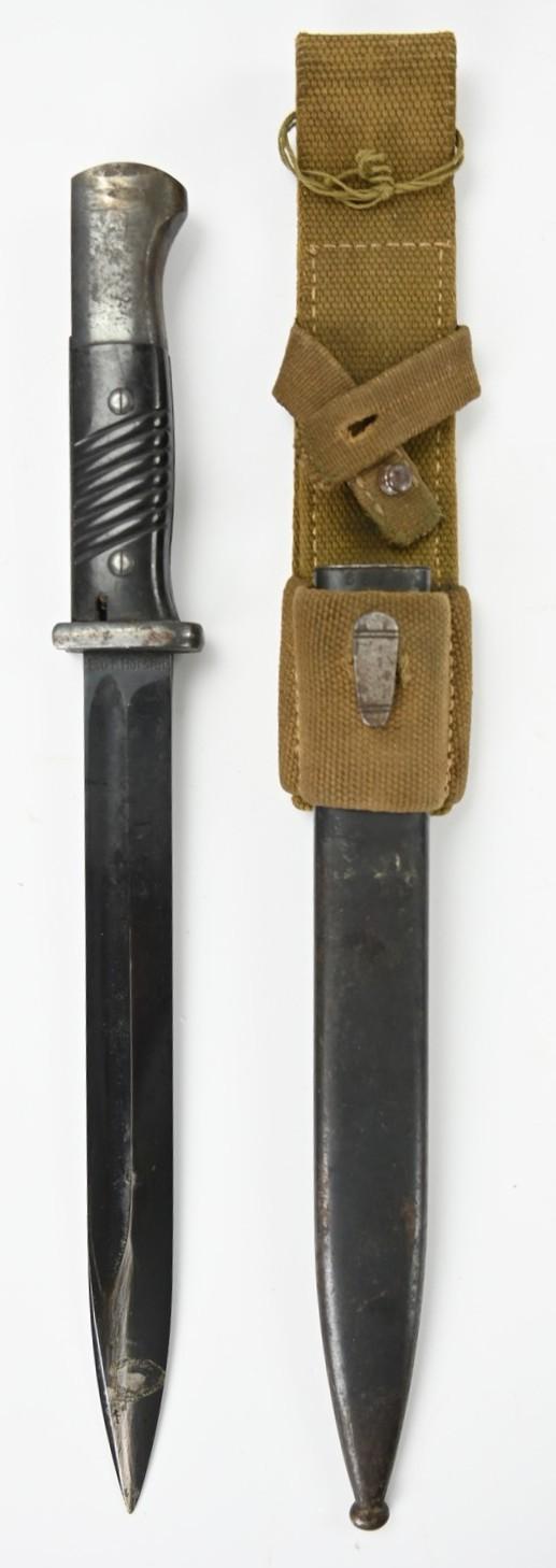 German WH K98 Mauser Bayonet with Canvas Frog