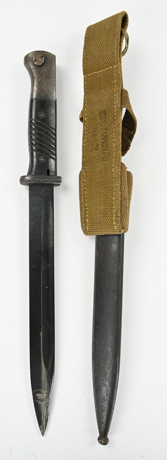 German WH K98 Mauser Bayonet with Canvas Frog