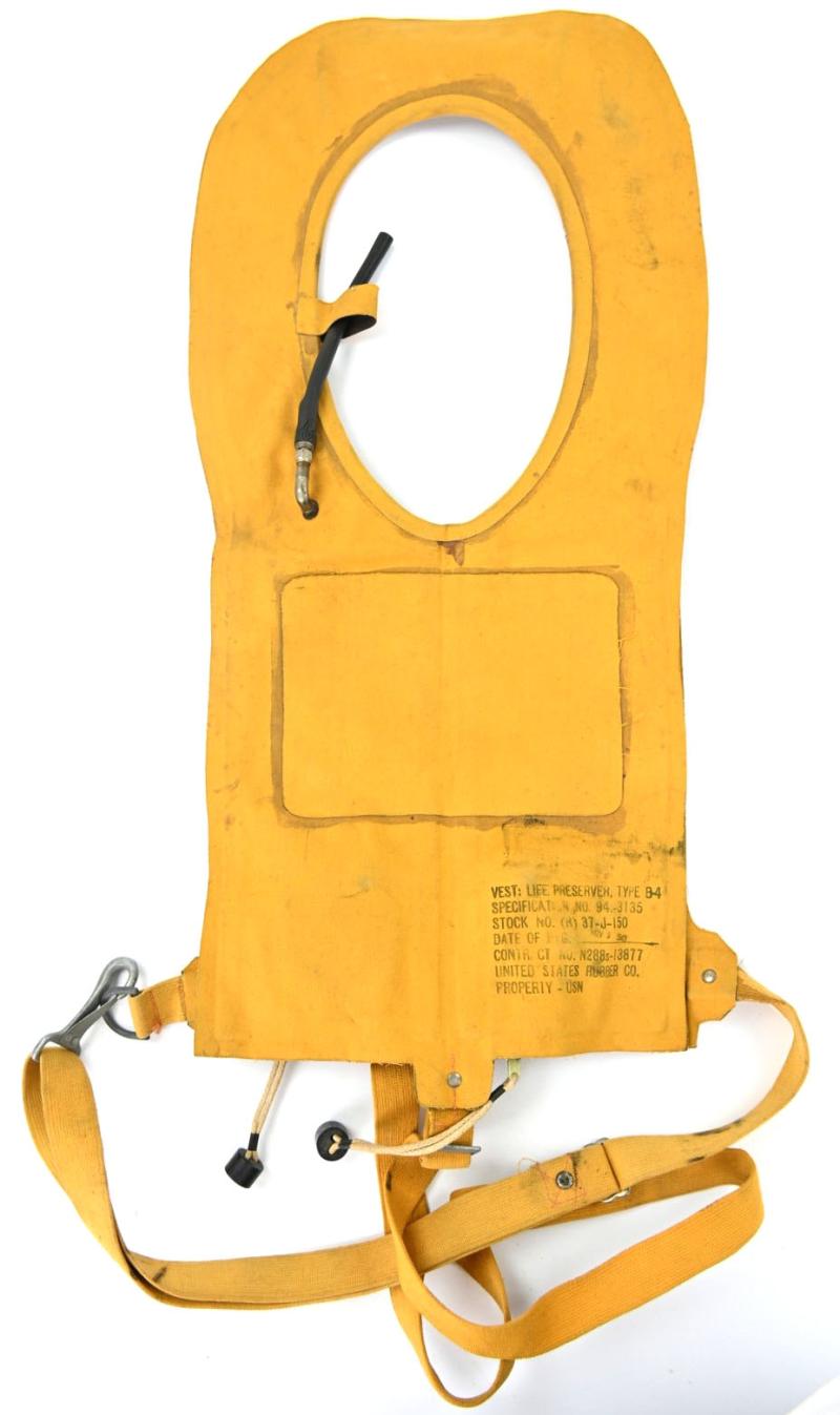 USAAF WW2 B-4 Mea West Life Preserver
