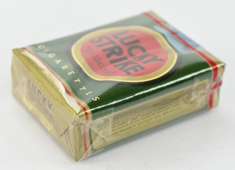 US WW2 Package of Lucky Strike Cigarets
